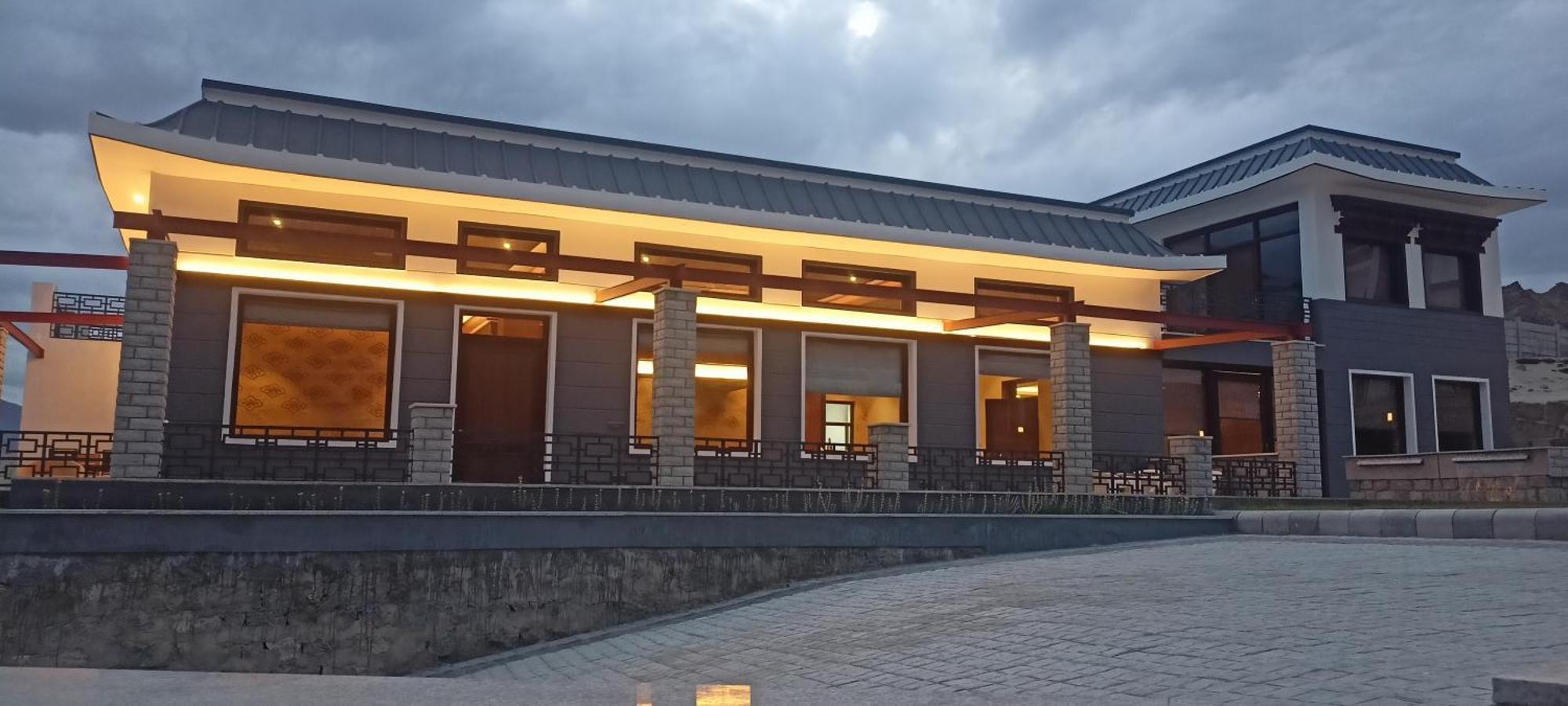 Angkasa Ladakh Resort 列城 外观 照片