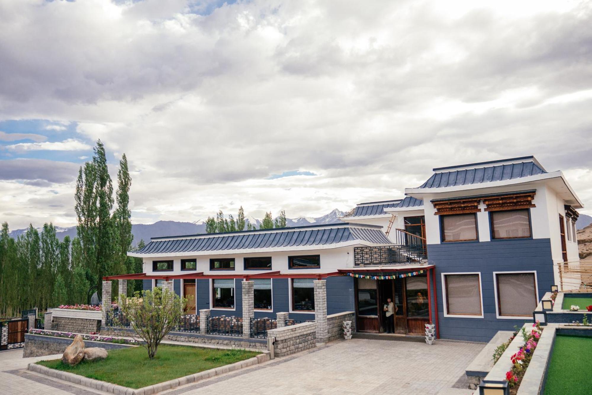 Angkasa Ladakh Resort 列城 外观 照片